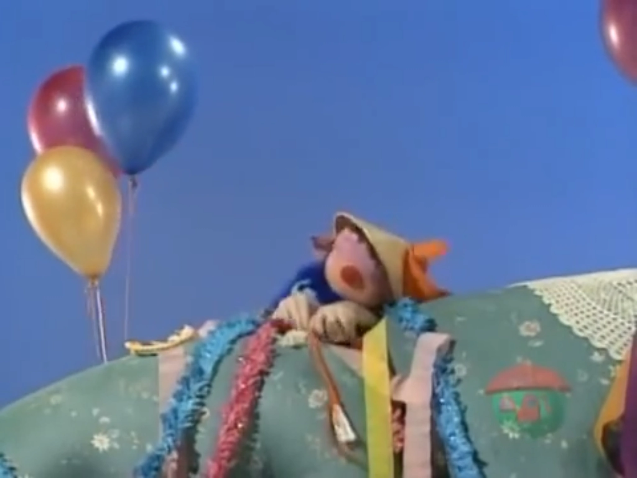 Pinch To Grow An Inch Big Comfy Couch Wiki Fandom