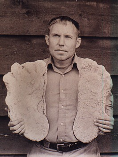 Rene Dahinden Casts