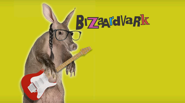 File:Bizaardvark Card.png