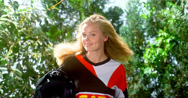 File:Dare Me Girl's Slow-Motion Hair.jpg
