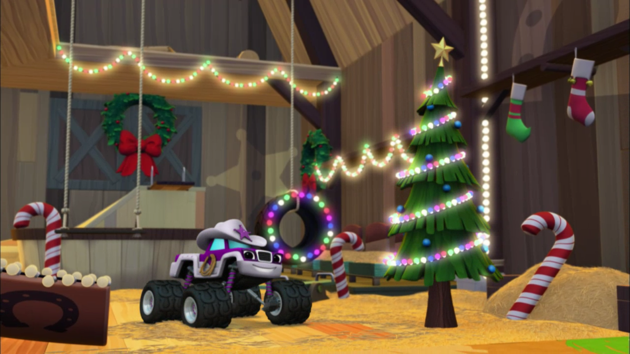 Image S2E6 Starla s barn decorated for Christmas Blaze and the Monster Machines Wiki