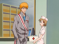 Ep4YuzuRushesPastIchigo