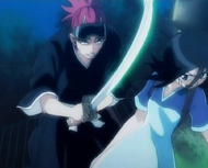 Renji Attacks Gigai Rukia