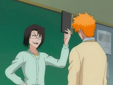 MisatoHittingIchigo