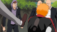 Ep344UryuKickIchigo