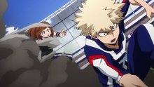 Ochako sorprende a Katsuki