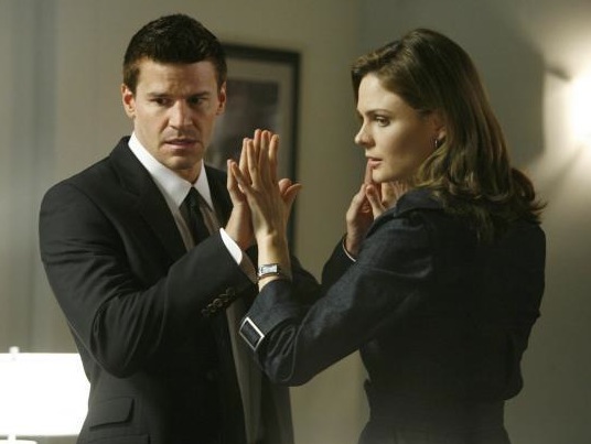 bones booth and brennan start dating