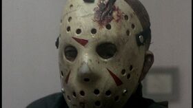 F13th4 shot5l