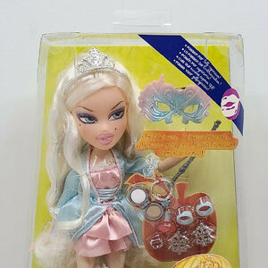 cloe bratz costume