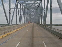 commodore barry bridge