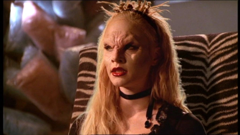 Image Sunday vampire.jpg Buffy Contre Les Vampires Wiki FANDOM