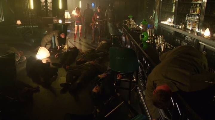 legends-of-tomorrow-the-justice-society-of-america-bar-brawl