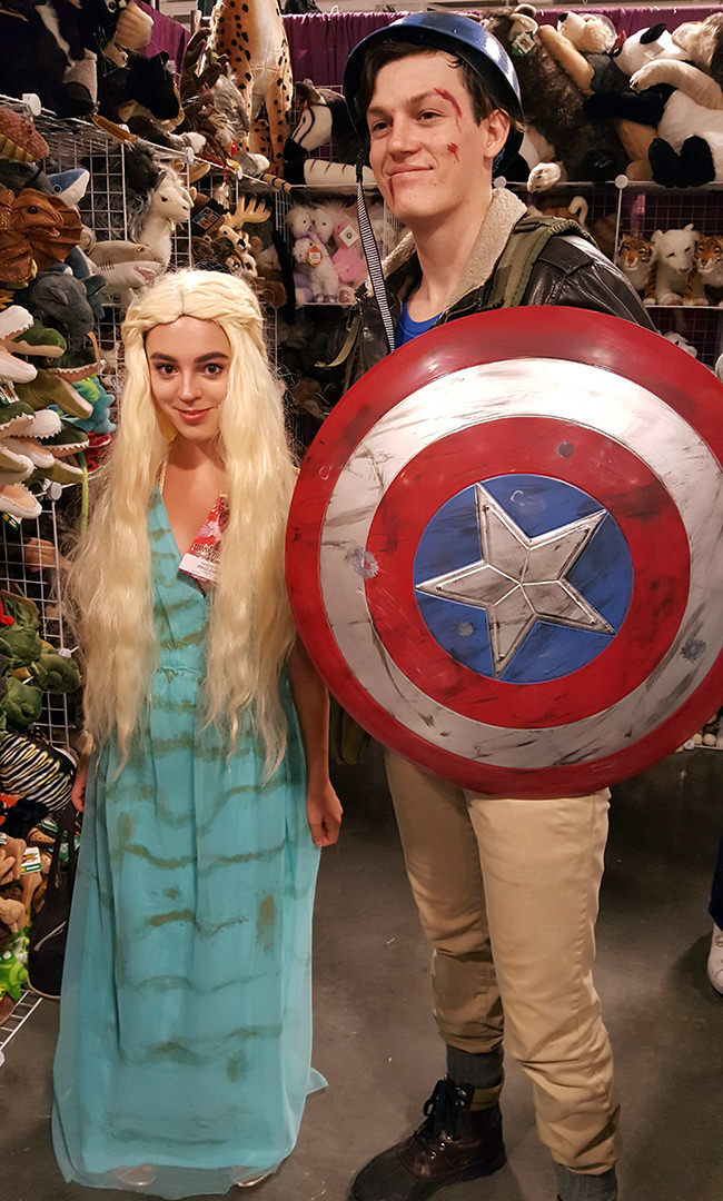 dany-and-cap-dragon-con-costume