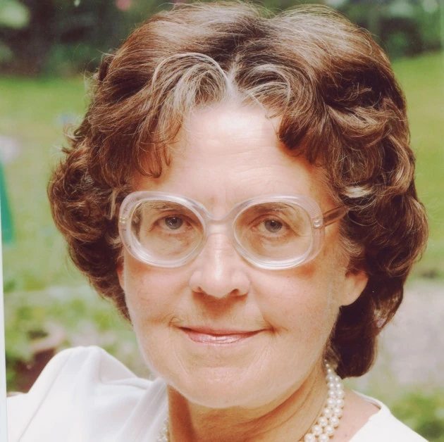 Jennifer Worth Call the Midwife Wiki FANDOM powered by Wikia