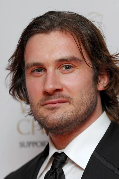 Clive Standen | Camelot Wiki | FANDOM powered by Wikia