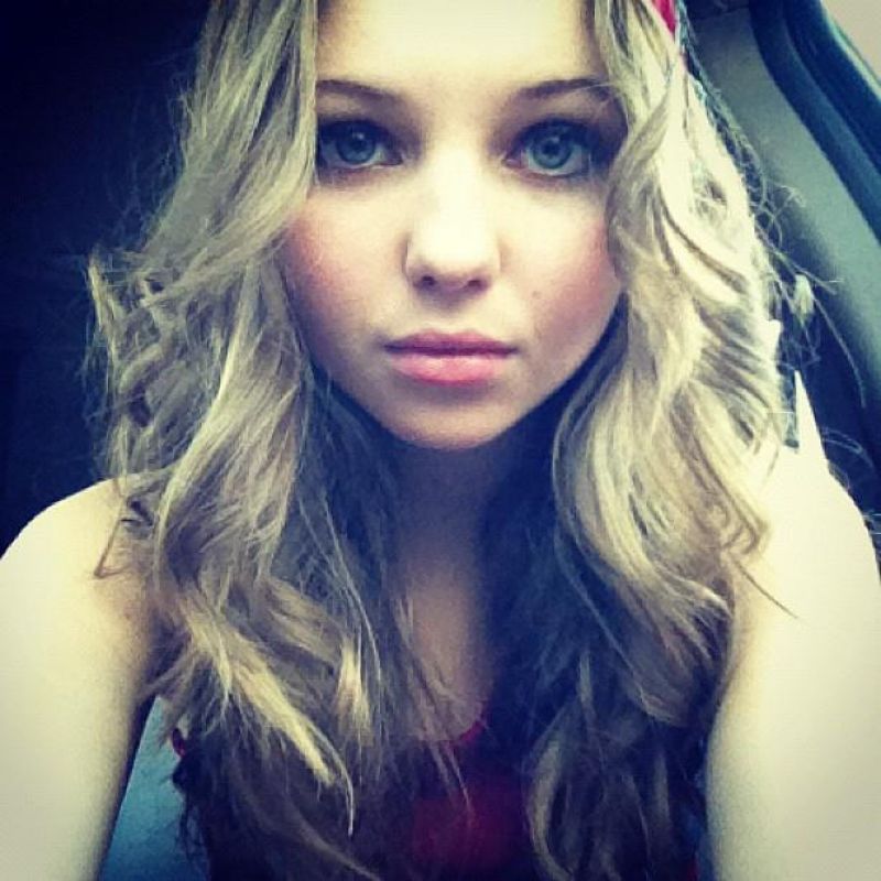 Image - Sammi-hanratty-twitter-pics 3.jpg | Camp Half-Blood Role-Play