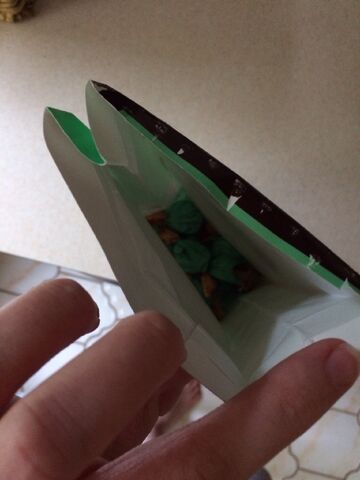 File:Mint truffles.jpeg
