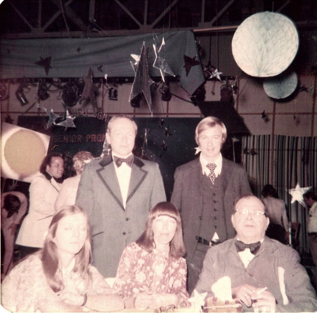 Category:Carrie (Novel) characters | Carrie Wiki | FANDOM powered by Wikia