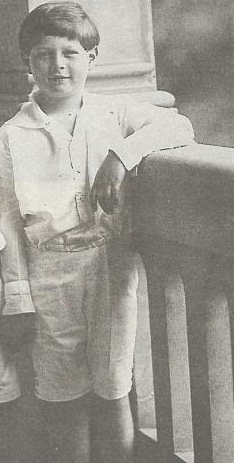 Marten in 1932