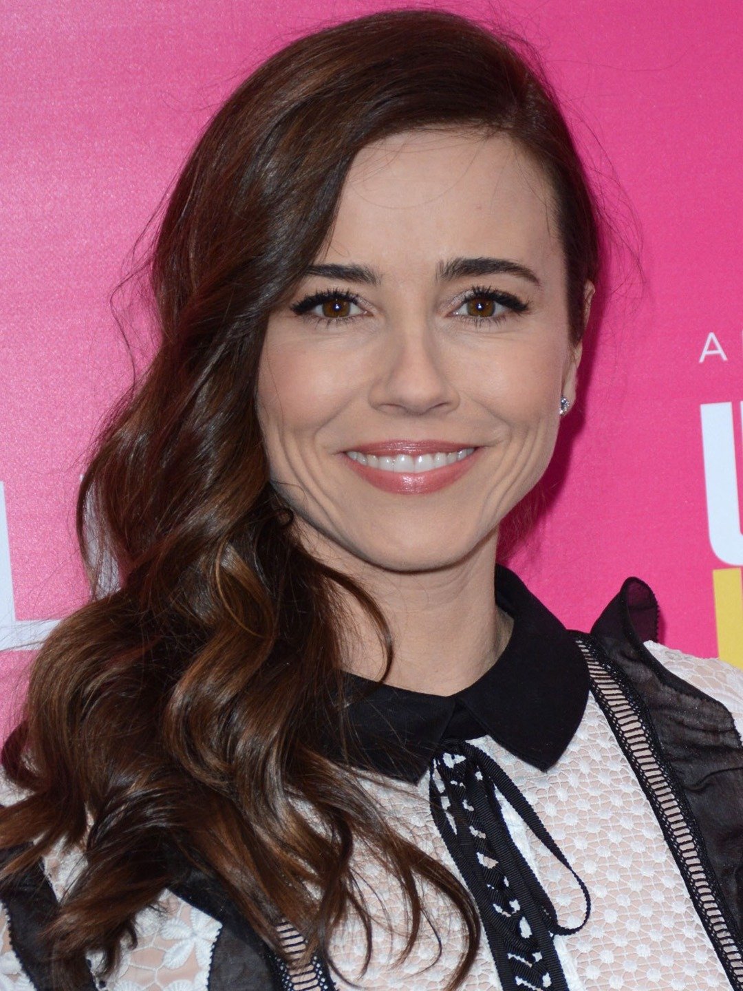 Linda Cardellini | Scooby-Doo! Mystery Incorporated Wiki