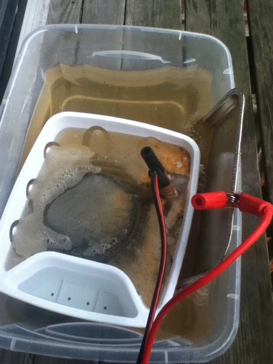 Restoring a Wagner Cast Iron Skillet with Electrolysis Cast Iron Wiki