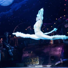 Caitlin Bond | 'Cats' Musical Wiki | Fandom