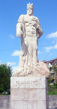 TigranStatue