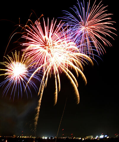 File:Fireworks.jpg