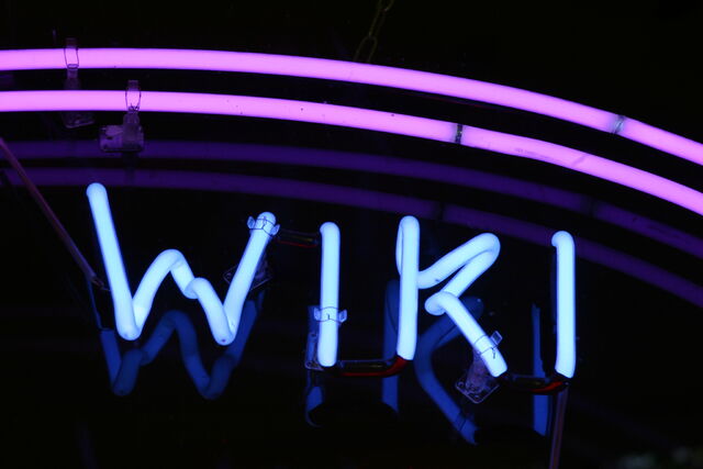 File:Wiki2.jpg