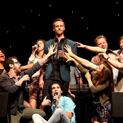 File:TeamStarKid.jpeg