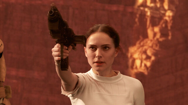 File:Padme-Amidala 05d50c8a.jpeg
