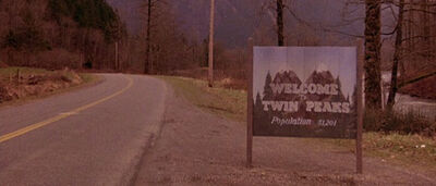 Our First Peek Into The New 'Twin Peaks'