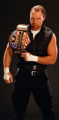 File:Dean-Ambrose-jon-moxley-dean-ambrose-35297113-372-750.jpg