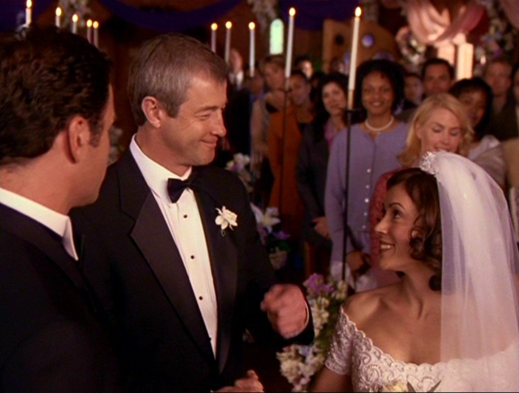 Marry Go Round Charmed Fandom Ed By Wikia Victor Walks Phoebe Down The Aisle To Cole
