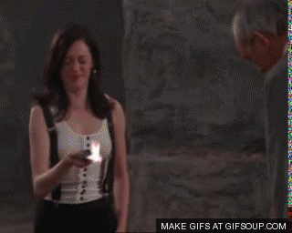 Phoebbee o GIFS