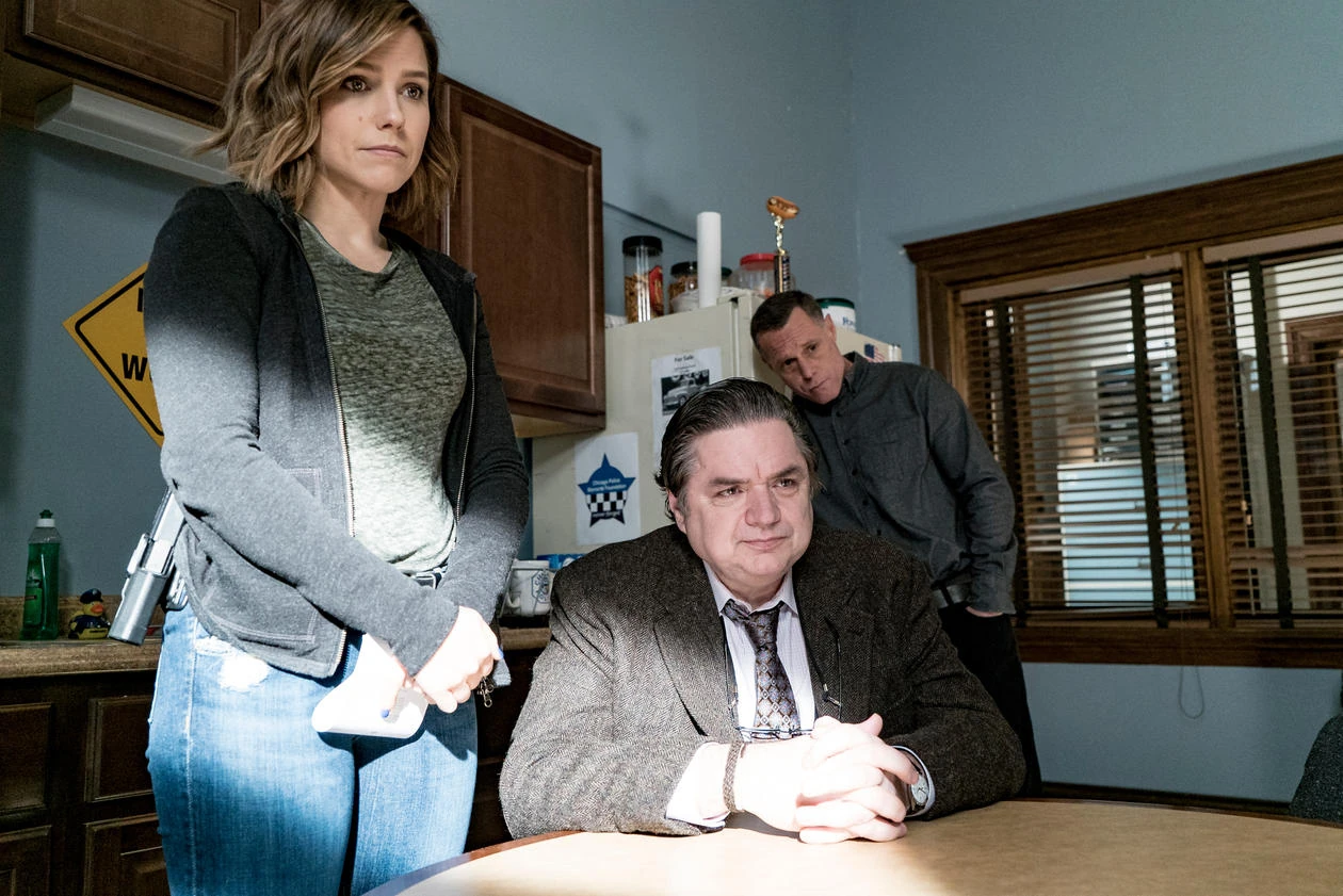 sabrina carpenter dating