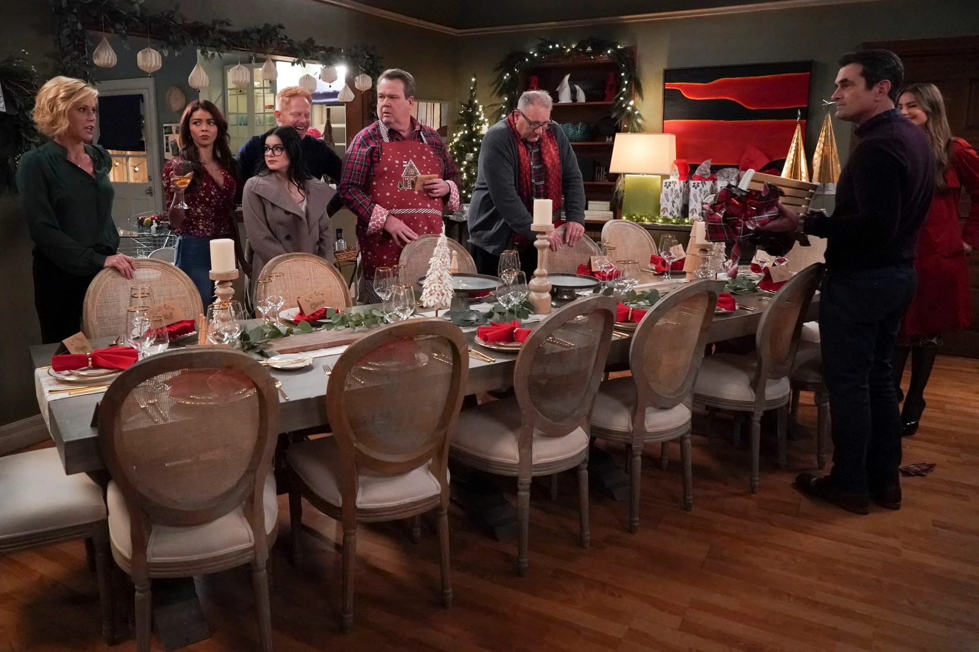 The Last Christmas (Modern Family) Christmas Specials Wiki Fandom
