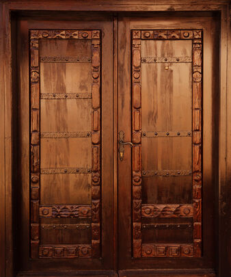 Carved-wooden-door