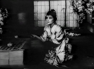 Lil Dagover just before her death in 'Harakiri'