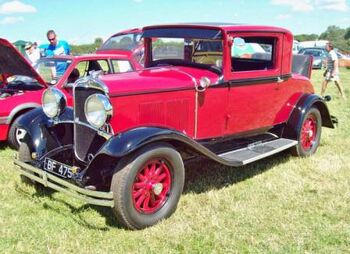 1930 Chrysler Series 66 Coupe at the 2011 Great Bloxham Vintage Vehicle & Country Show. RK