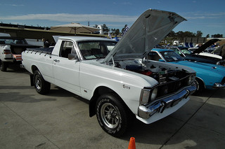 1972 Ford XY Falcon 4WD utility at the 2011 NSW All Ford Day, Eastern Creek Raceway, Sydney. PM