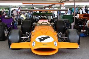 McLaren Cosworth M7C (1969) Engine 2993 V8 Cosworth DFV, at the 2011 Goodwood Festival of Speed RK