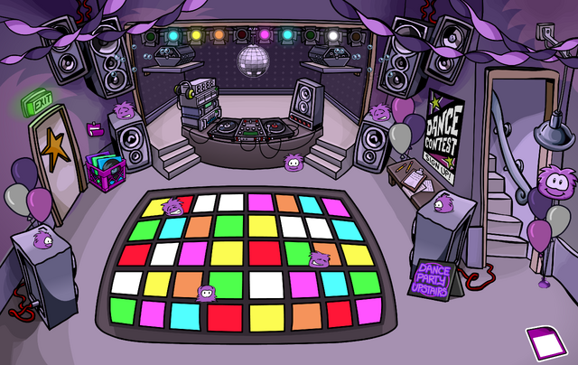 File:Puffle Party 2018 Night Club.png