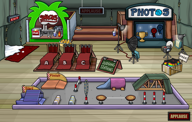 File:Puffle Party 2019 Puffle Show.png