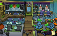 Halloween Party 2014 Puffle Hotel Spa