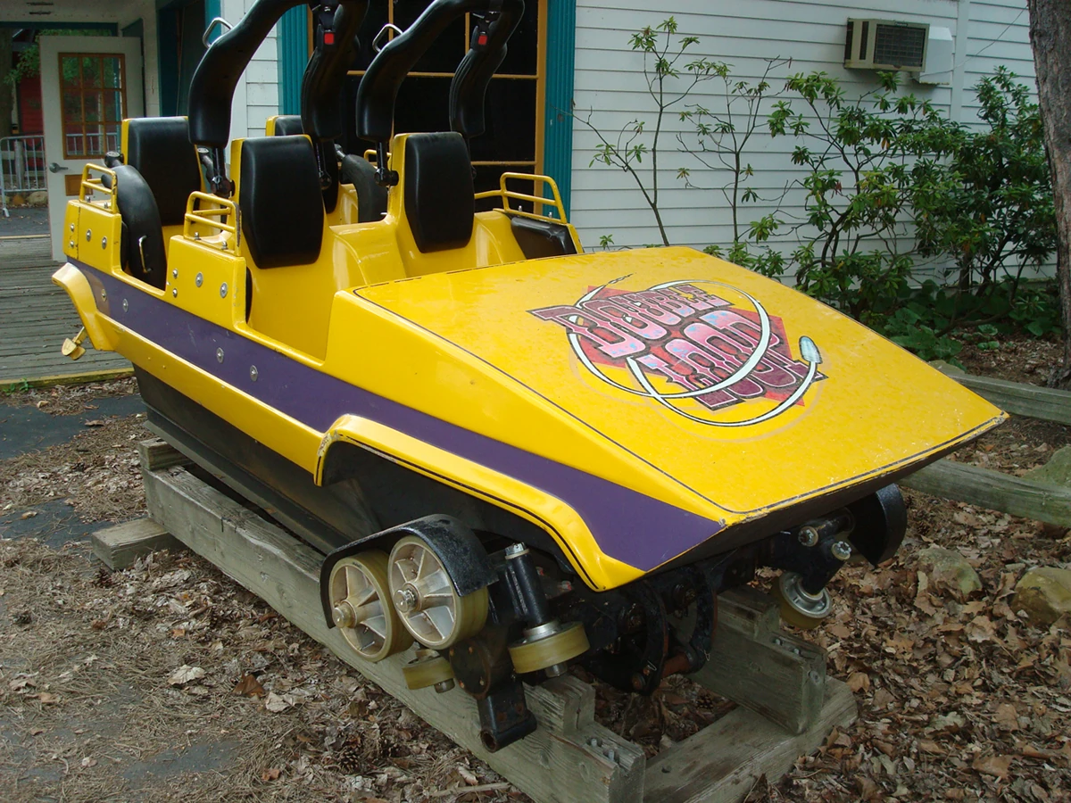 File Double Loop car.jpg Roller Coaster Wiki FANDOM powered by Wikia