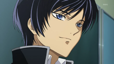 Ogami léger sourire