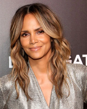 Halle Berry Comicbook Actors Wiki Fandom