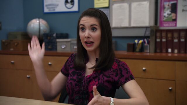 File:2x14-Hector elf maiden 10 Annie.jpg