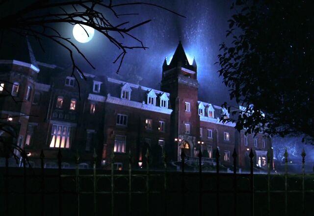 File:Pierce's mansion.jpg